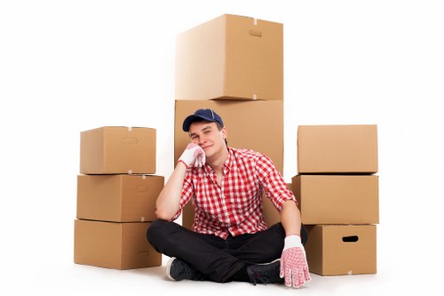 Careful packing for fragile belongings during a Northockendon home move
